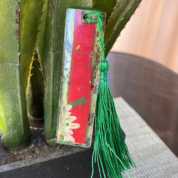 XMAS Handmade Festive Holiday Bookmark small Green with Red Strip - Picture 4 of 9